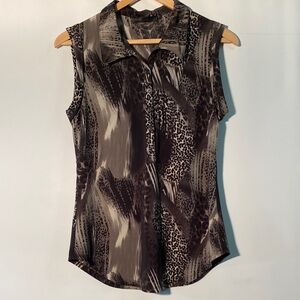Chic Animal Print Sleeveless Button Down Shirt